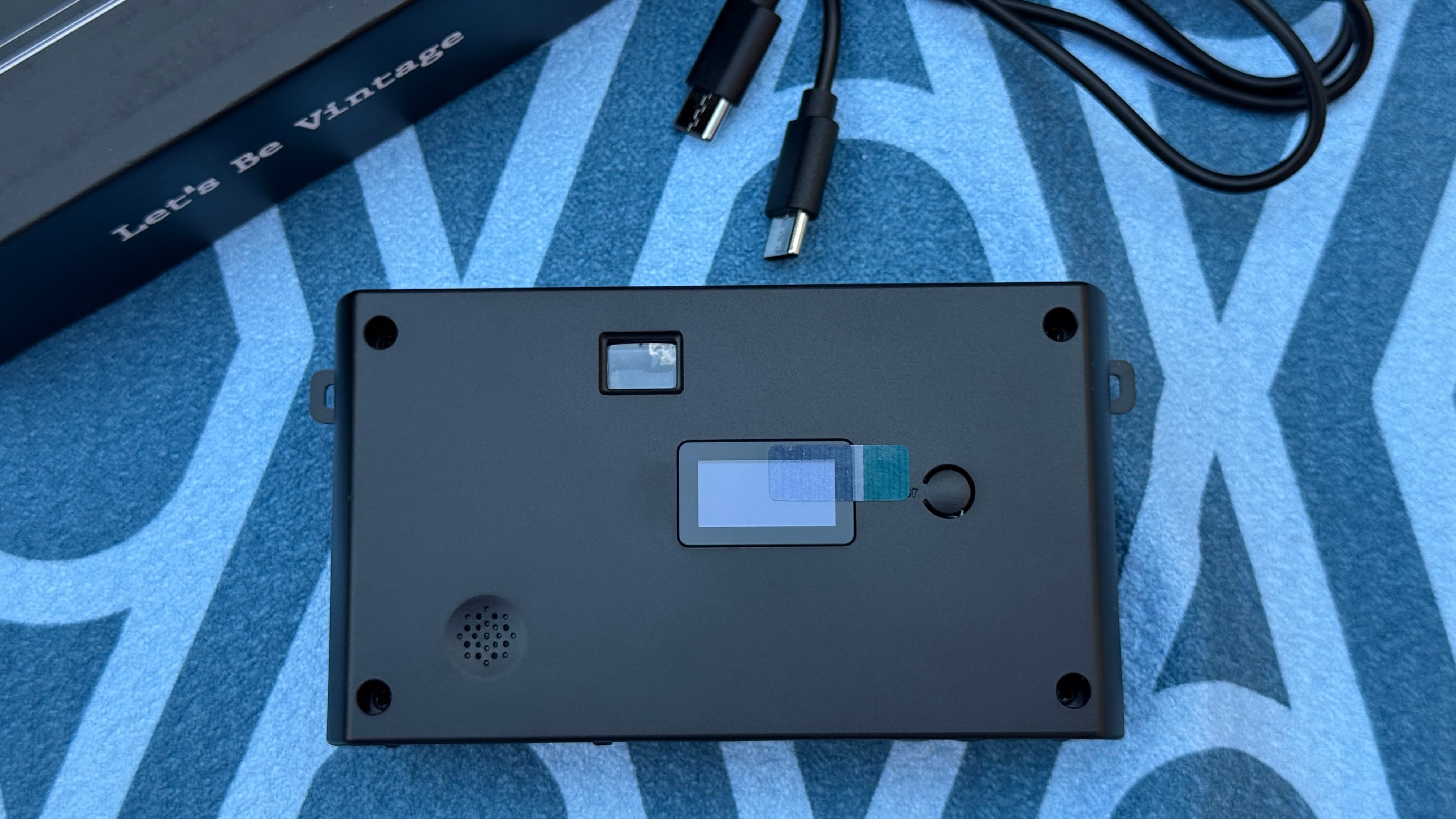 Premium Black thumbnail 2